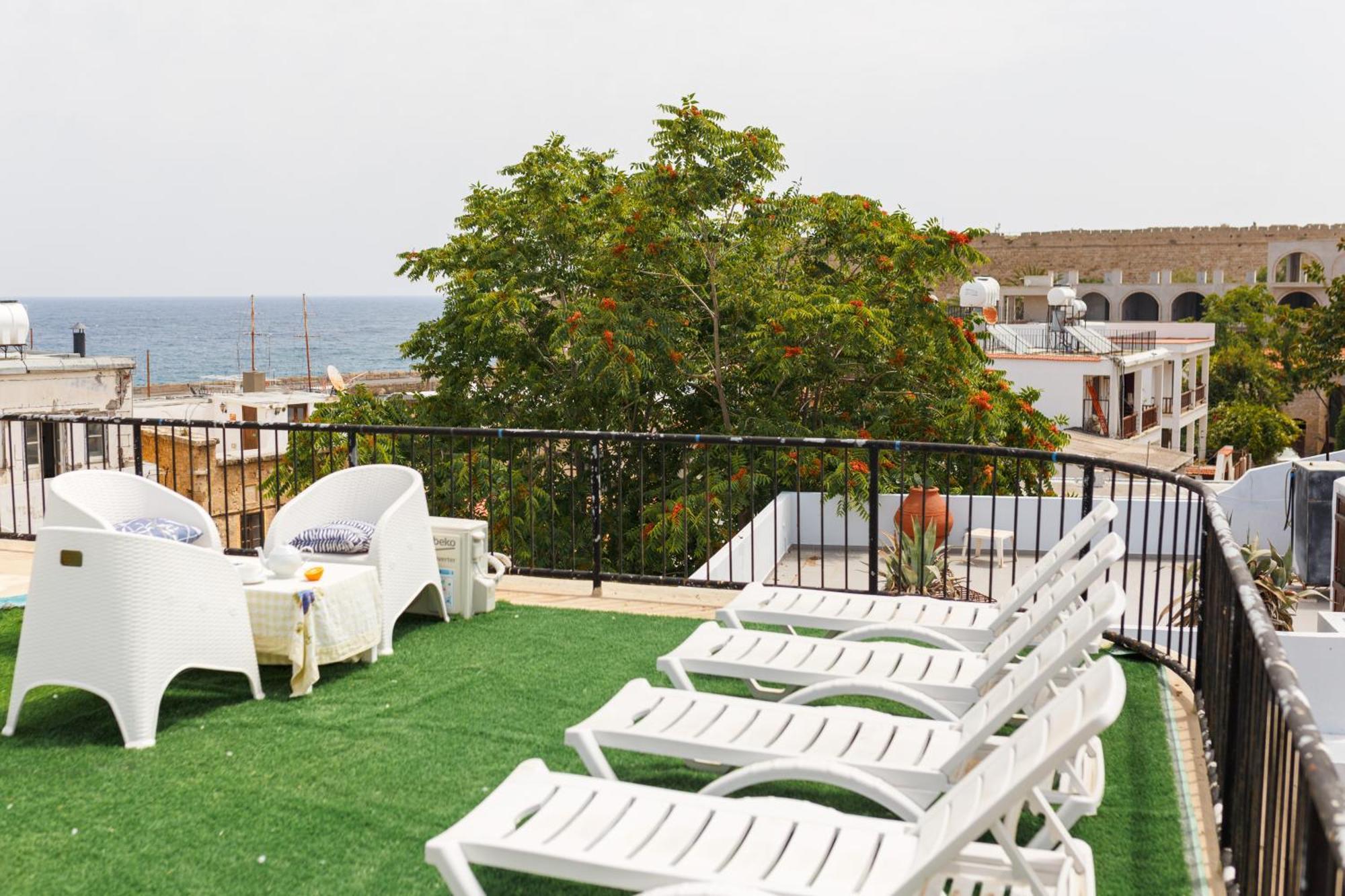 Homelike Guest House Cirénia Exterior foto